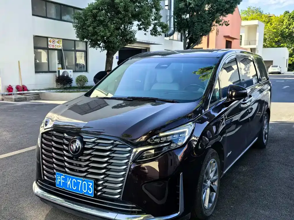 Buick GL8 2022 из CN, фото 1
