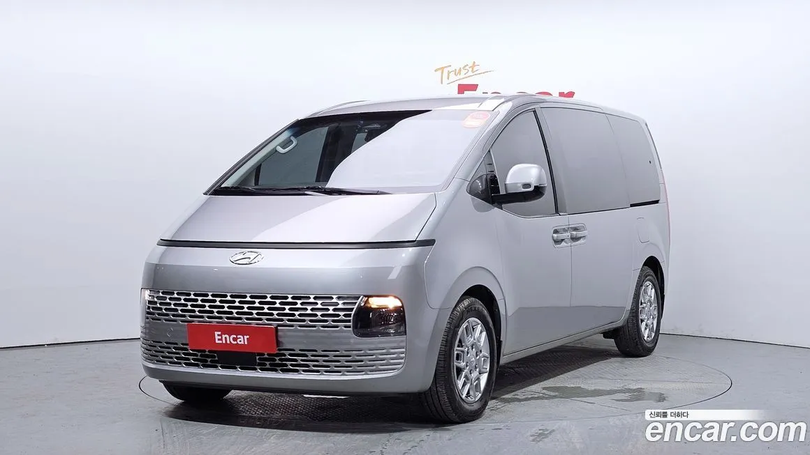 Hyundai Staria 2022 из KR, фото 1