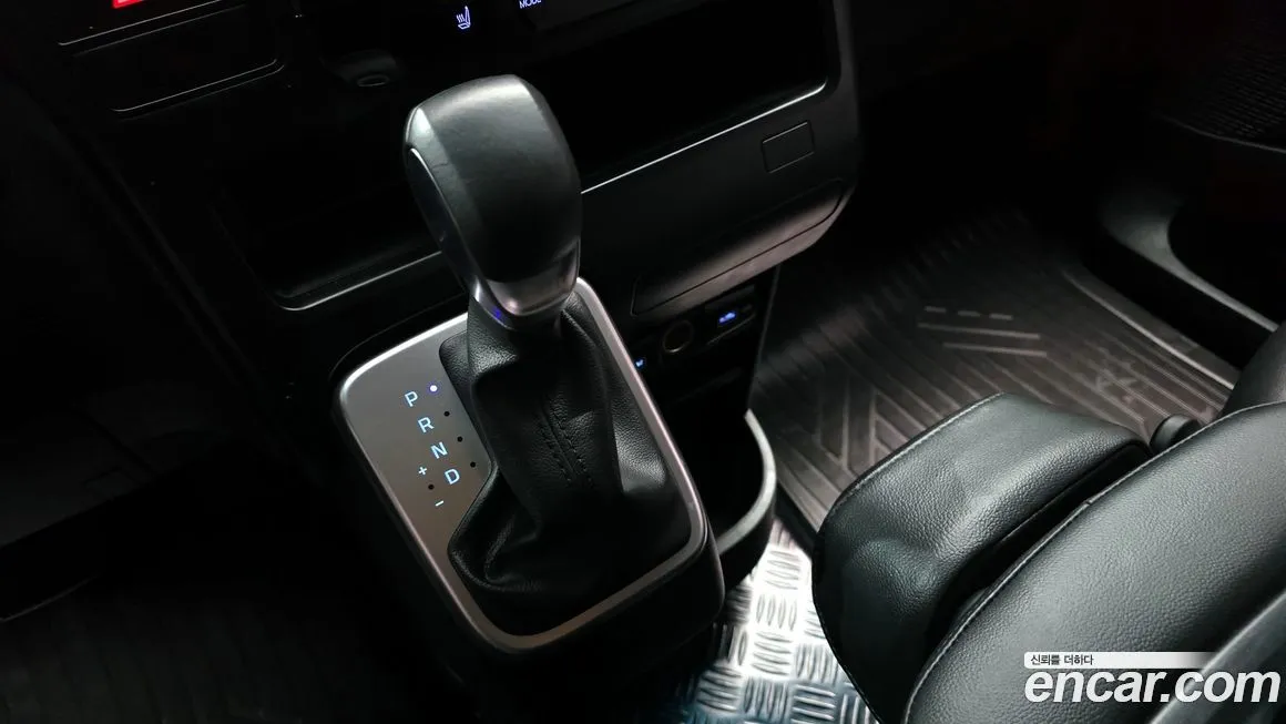 Hyundai Staria — фото 9