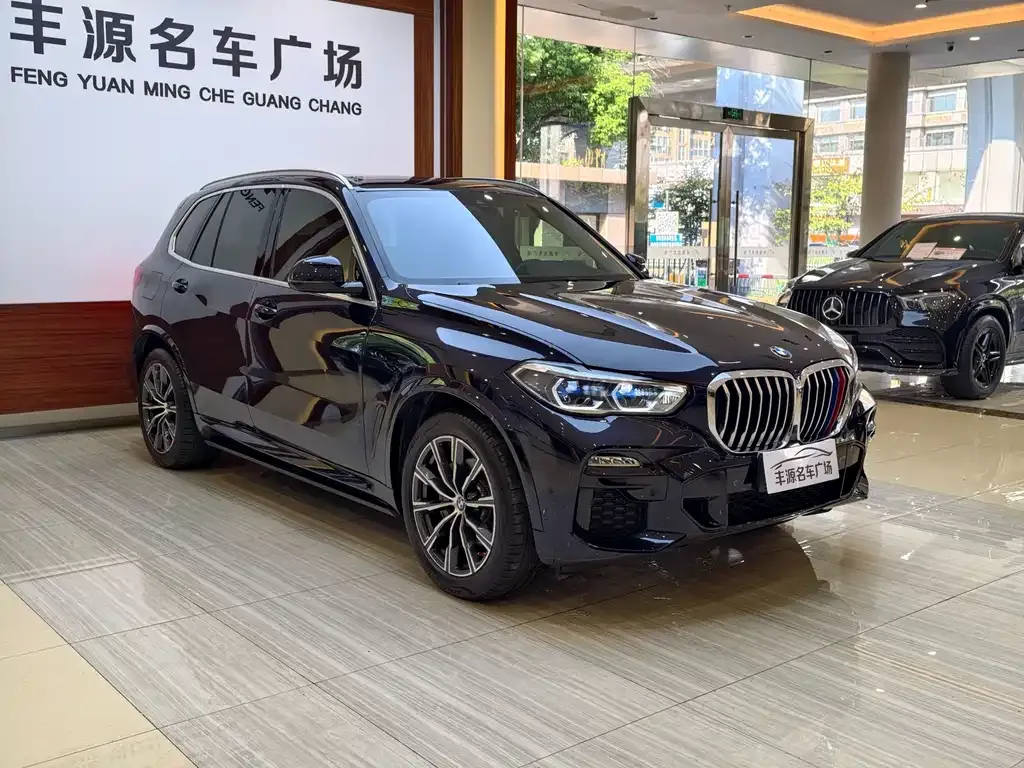 BMW X5 (Import) — фото 3