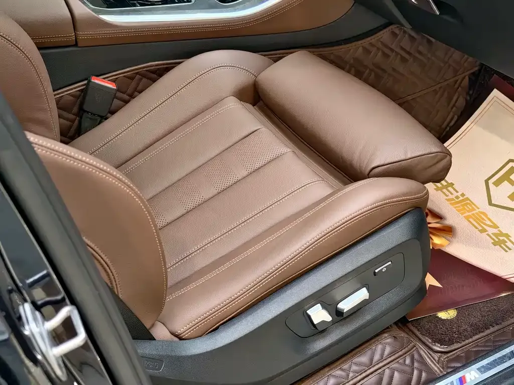 BMW X5 (Import) — фото 8