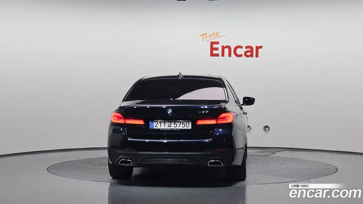 BMW 5-Series 2023 из KR, фото 4