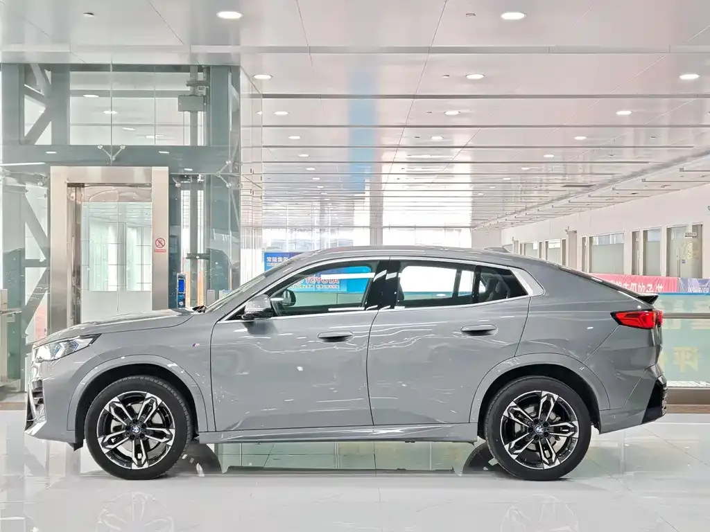 BMW X2 (Import) — фото 3