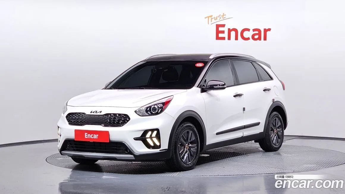 Kia Niro — фото 1