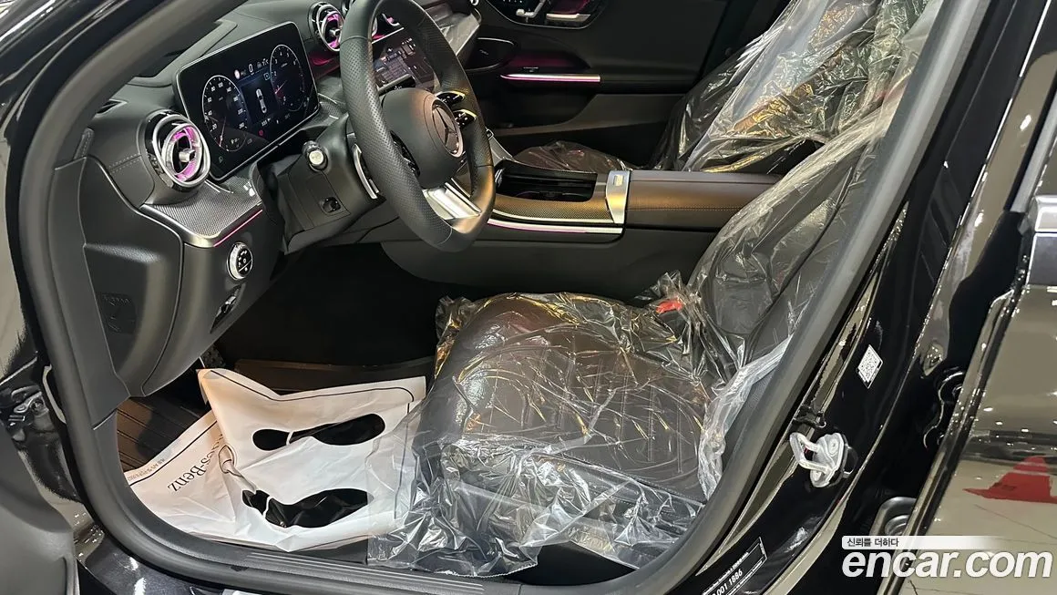 Mercedes-Benz C-Class 2023 из KR, фото 10