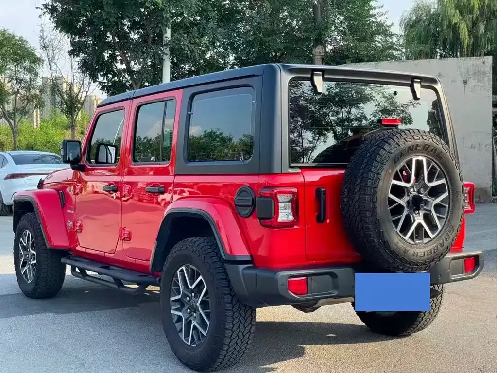 Jeep Wrangler — фото 4