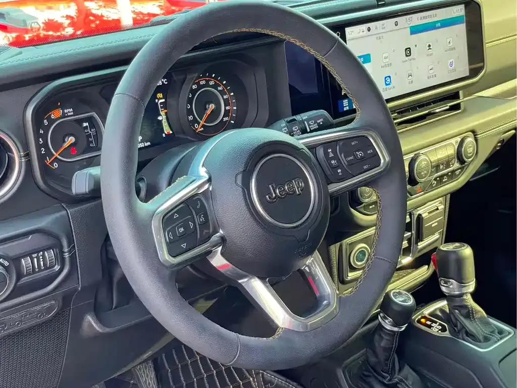 Jeep Wrangler — фото 5