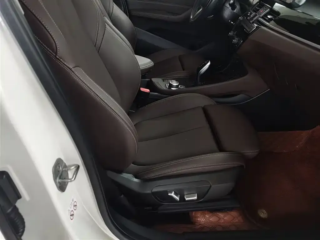 BMW X1 2023 из CN, фото 3