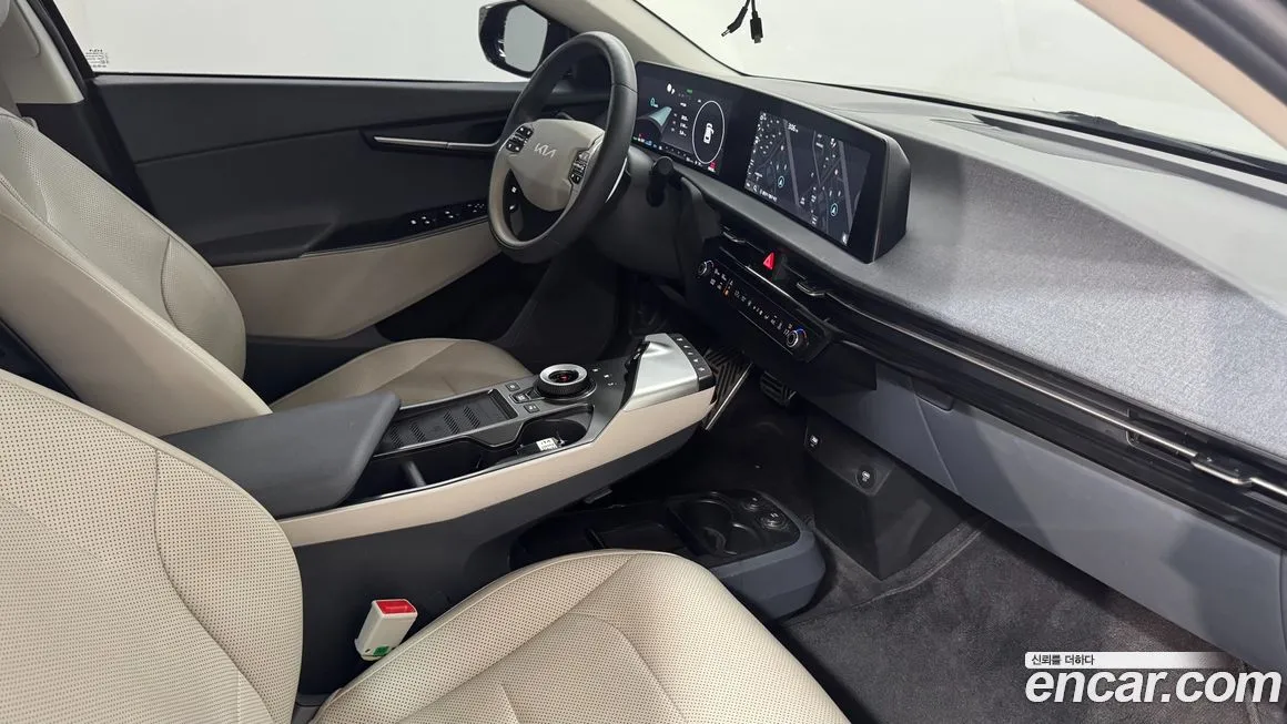 Kia EV6 — фото 7