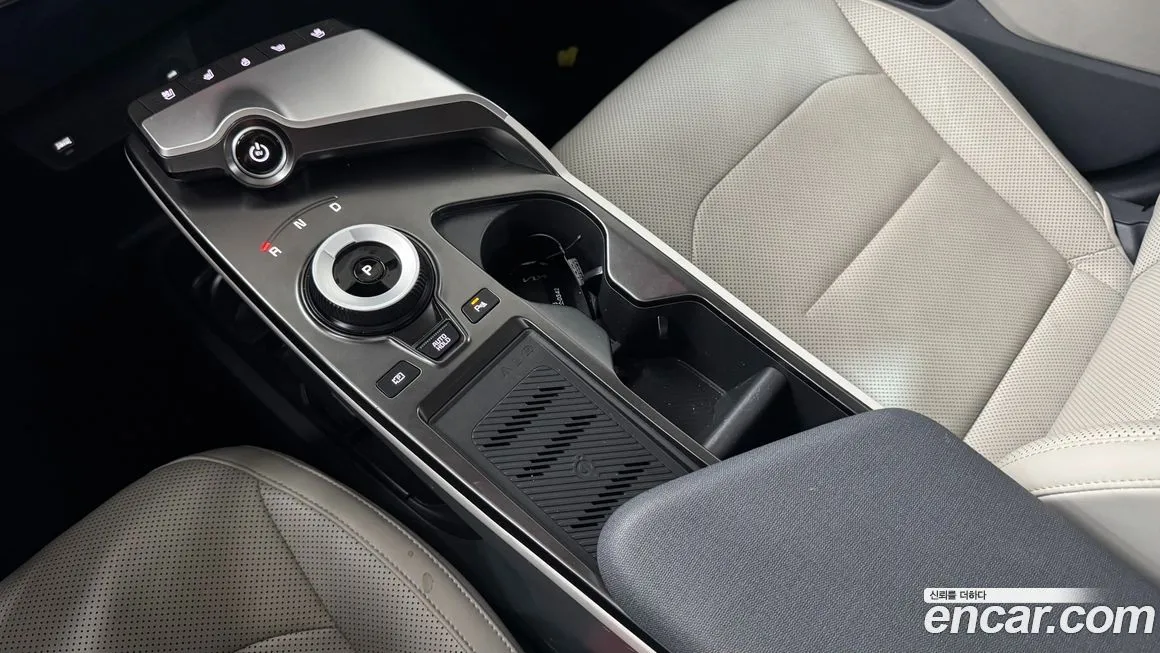 Kia EV6 — фото 9
