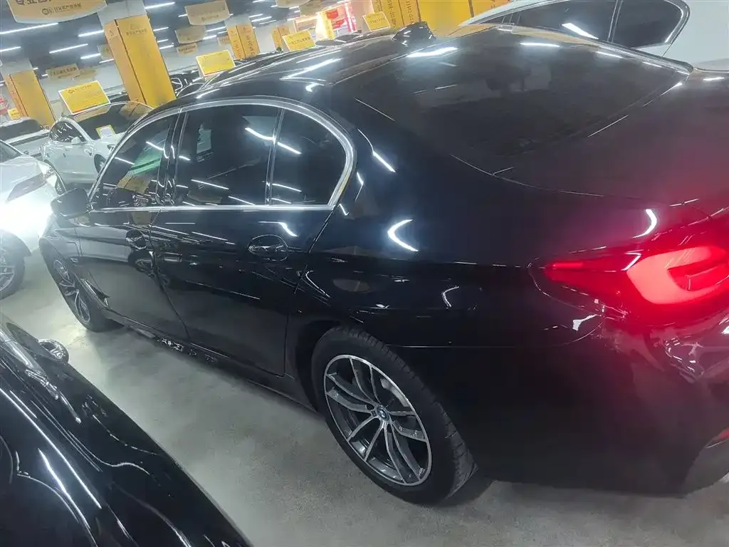BMW 5 Series New Energy 2023 из CN, фото 5