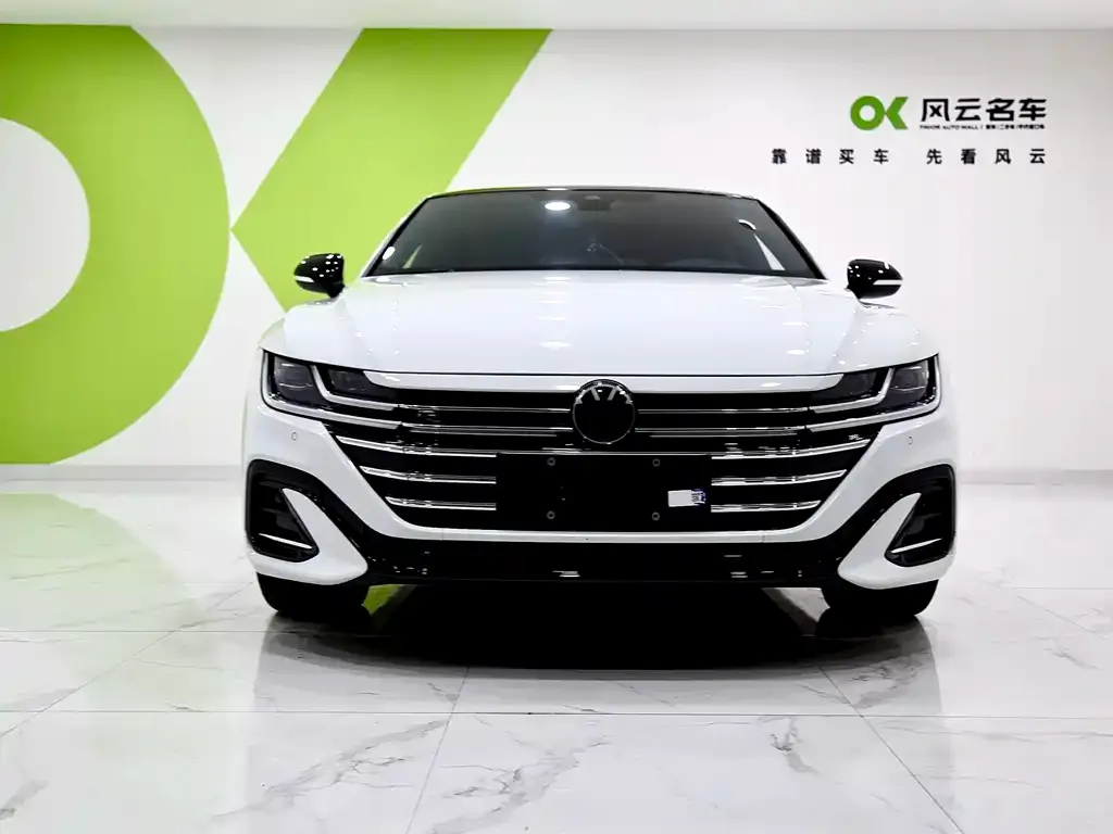 Volkswagen CC 2024 из CN, фото 2