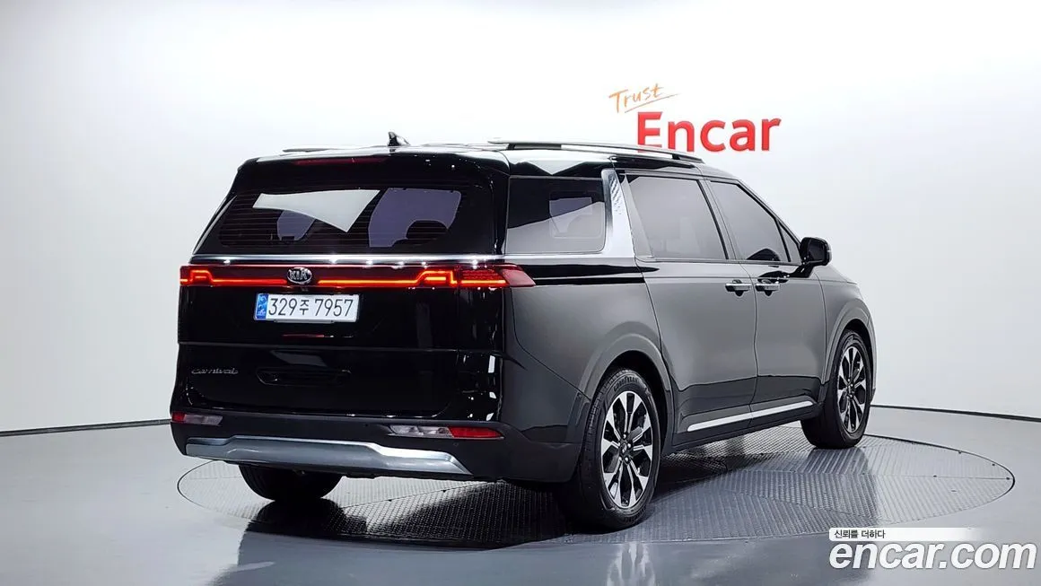 Kia Carnival 2021 из KR, фото 2
