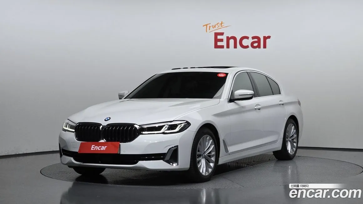 BMW 5-Series 2023 из KR, фото 1