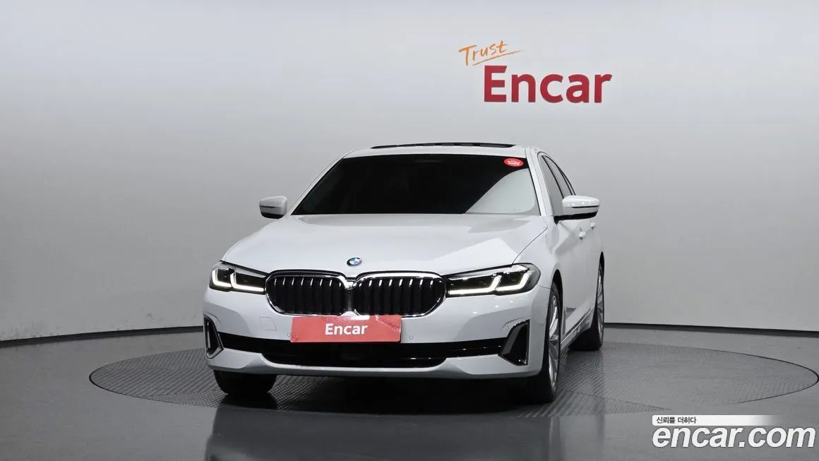 BMW 5-Series 2023 из KR, фото 3