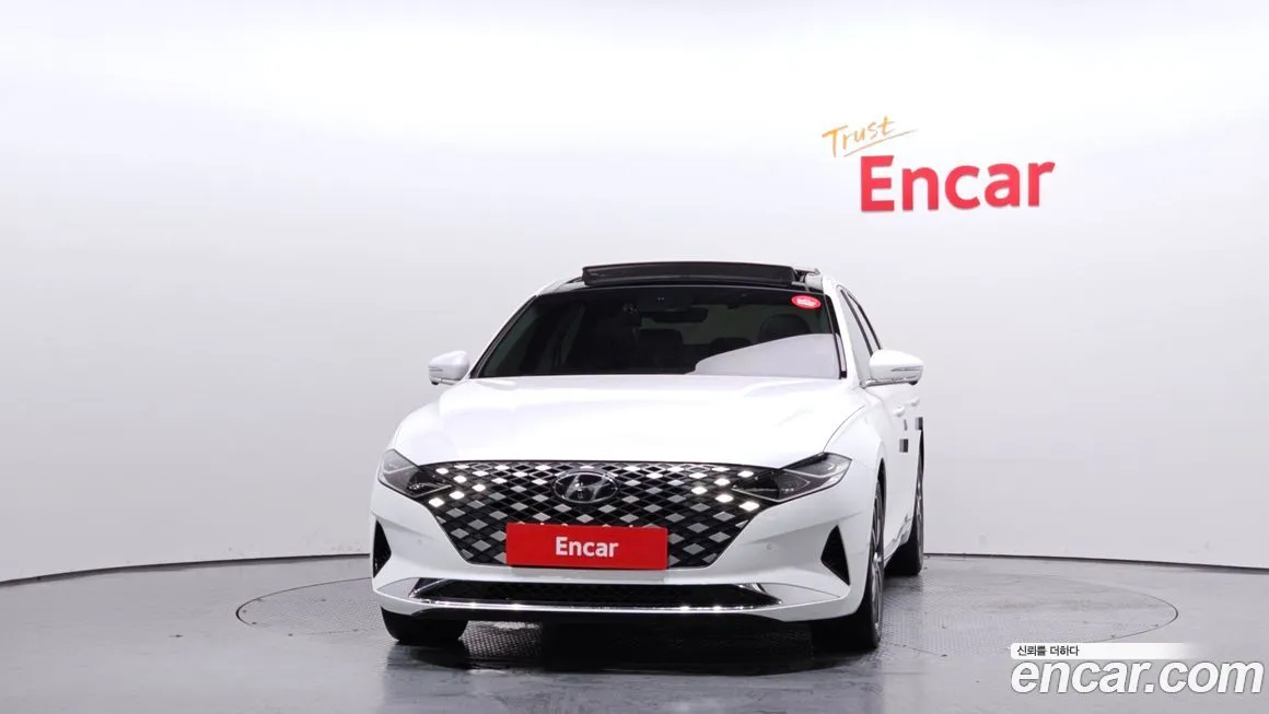 Hyundai Grandeur 2022 из KR, фото 3