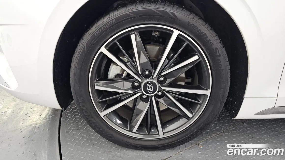 Hyundai Grandeur 2022 из KR, фото 5