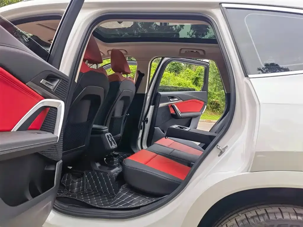 BMW X1 2023 из CN, фото 10