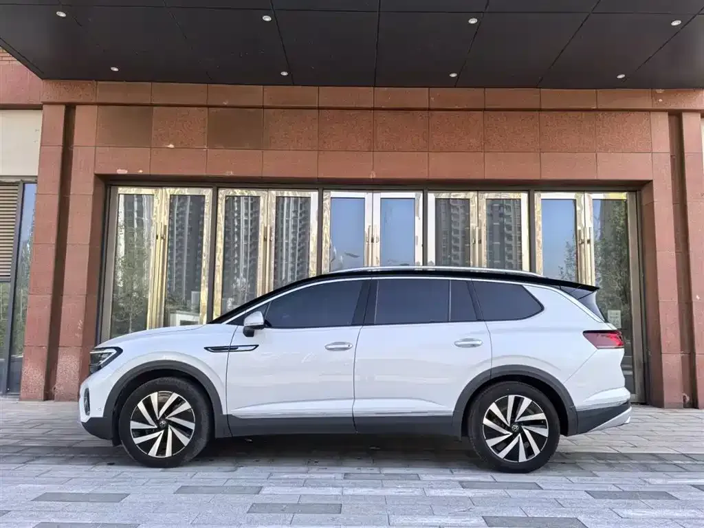 Volkswagen Talagon 2023 из CN, фото 4