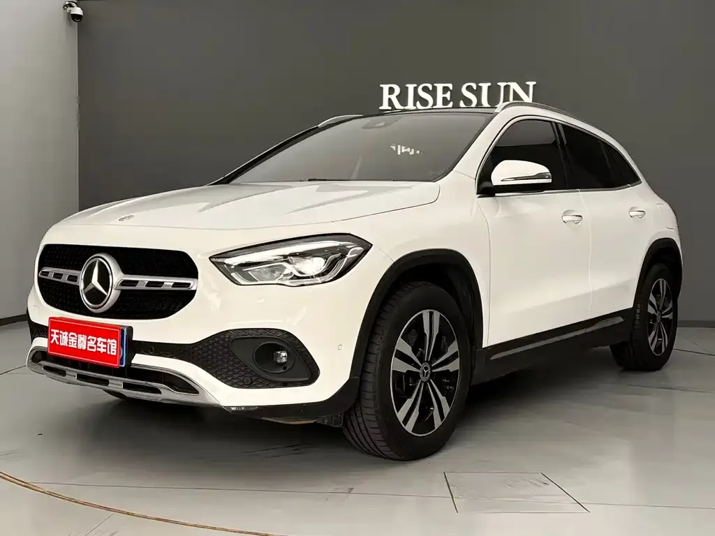 Mercedes-Benz GLA 2024 из CN, фото 1
