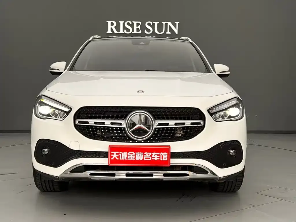 Mercedes-Benz GLA 2024 из CN, фото 2
