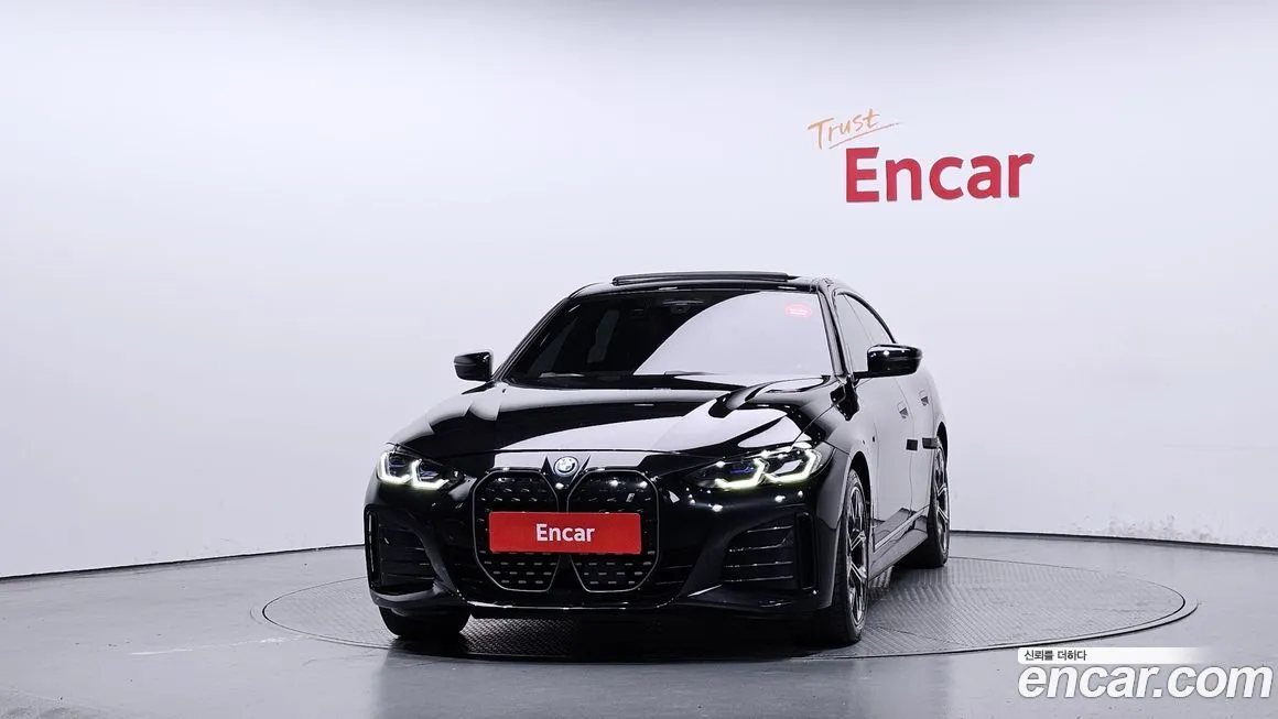 BMW i4 2023 из KR, фото 3