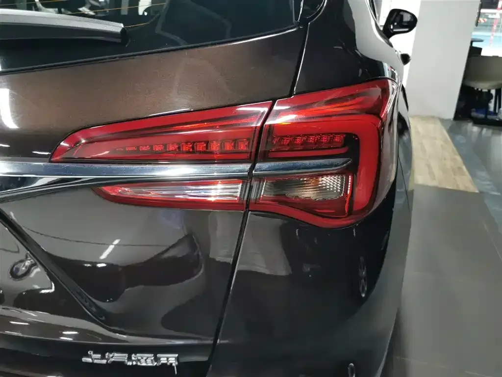 Buick Envision Plus 2021 из CN, фото 8