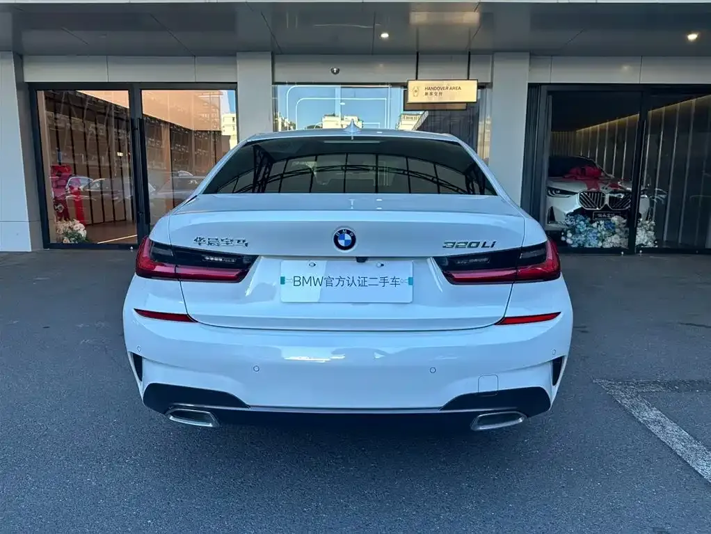 BMW 3 Series 2021 из CN, фото 4
