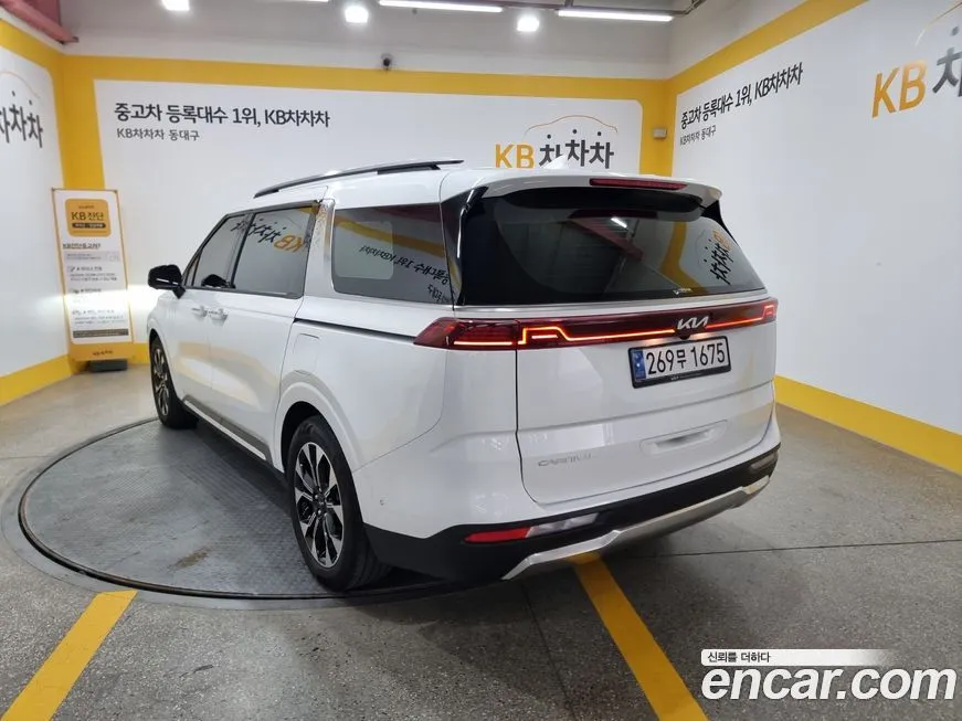 Kia Carnival 2023 из KR, фото 2