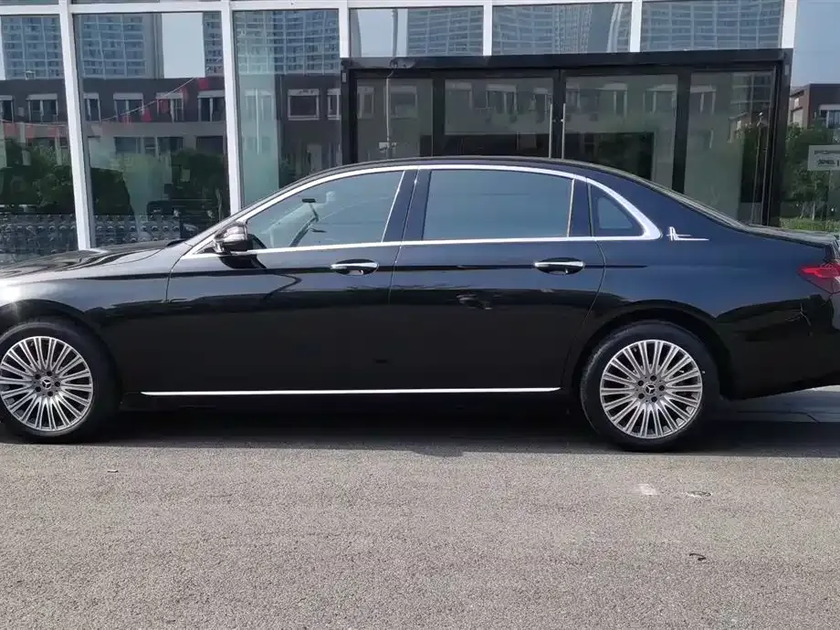 Mercedes-Benz E-Class 2023 из CN, фото 10