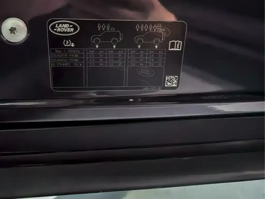 Land Rover Defender 2023 из CN, фото 6