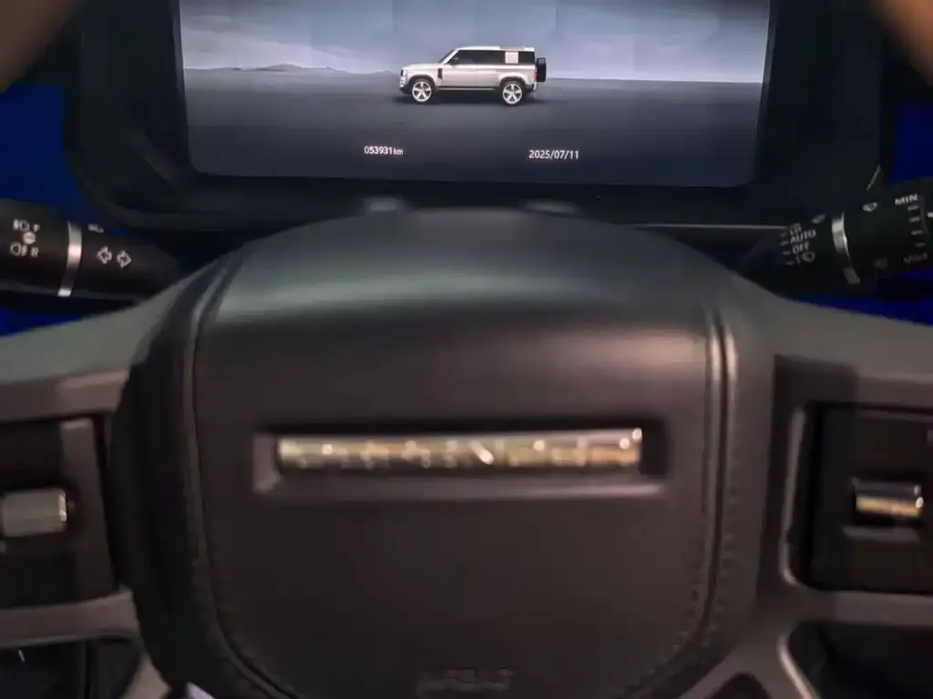 Land Rover Defender 2023 из CN, фото 7