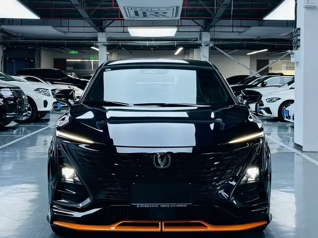 Changan UNI-T 2023 из CN, фото 2