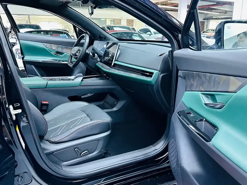 Changan UNI-T 2023 из CN, фото 8