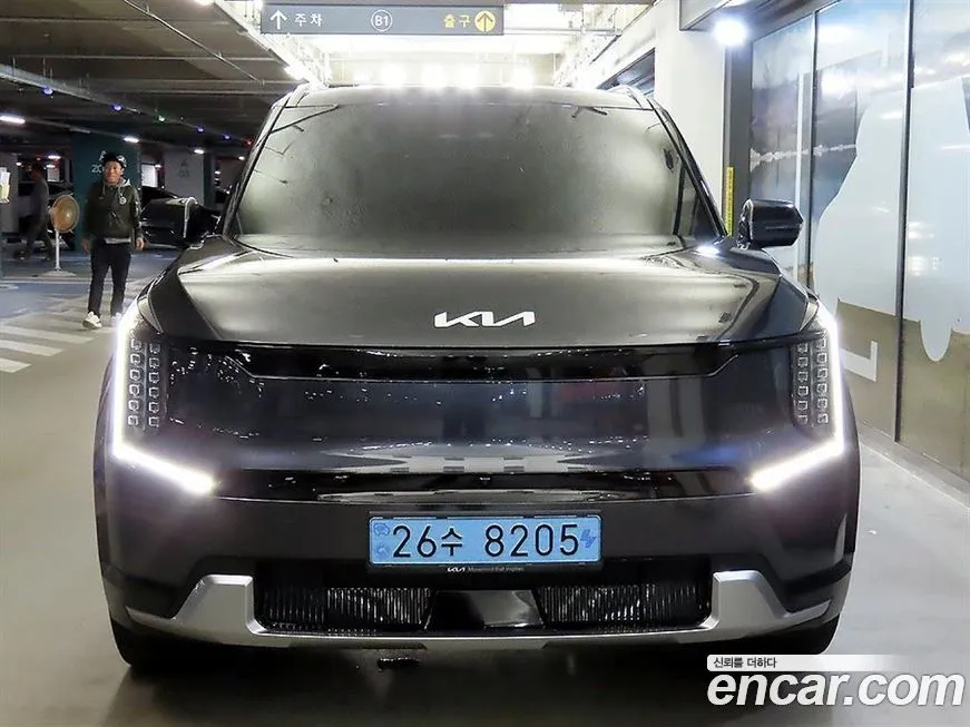 Kia EV9 2024 из KR, фото 2
