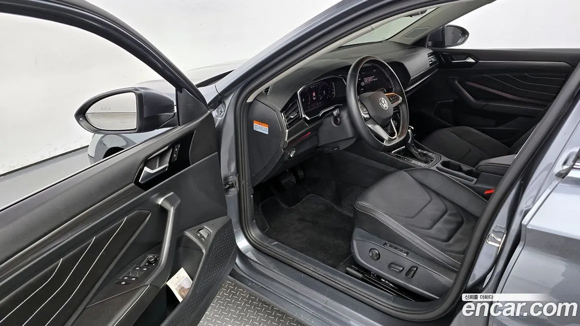 Volkswagen Jetta 2024 из KR, фото 10