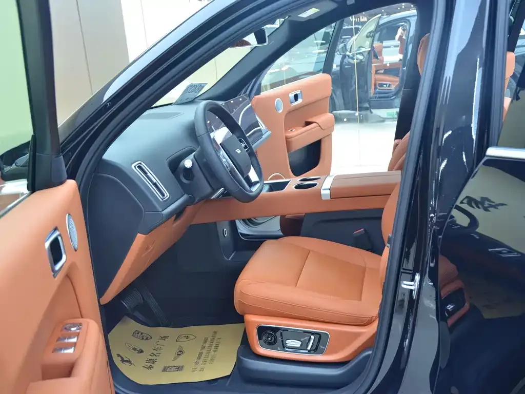Li Auto L8 2025 из CN, фото 4