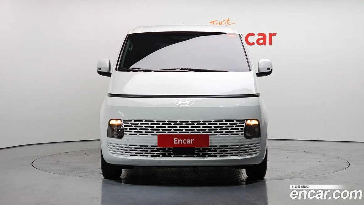 Hyundai Staria 2025 из KR, фото 3