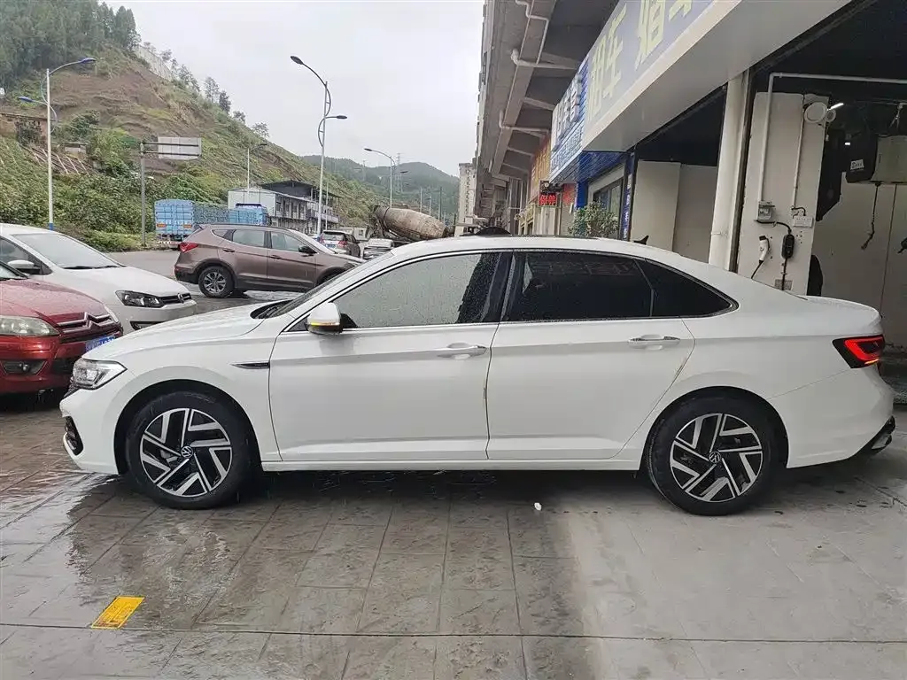 Volkswagen Sagitar 2023 из CN, фото 5