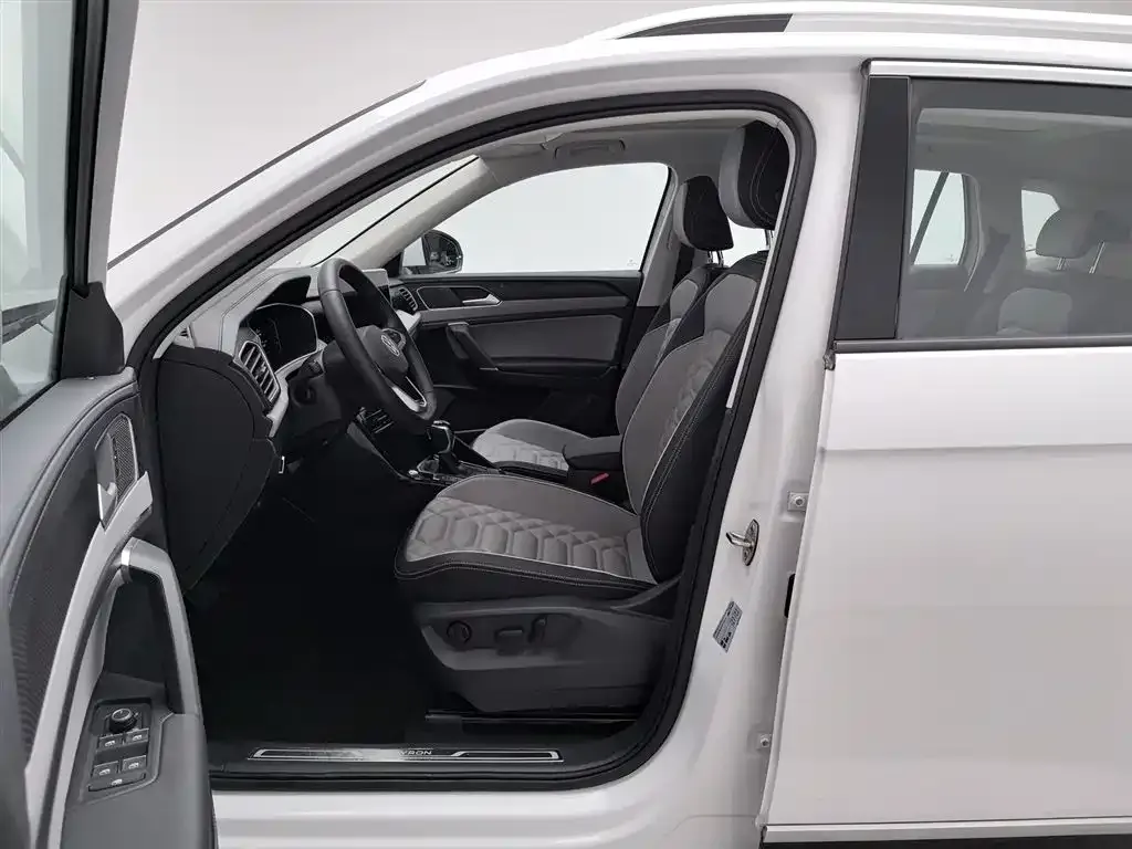 Volkswagen Tayron 2024 из CN, фото 10