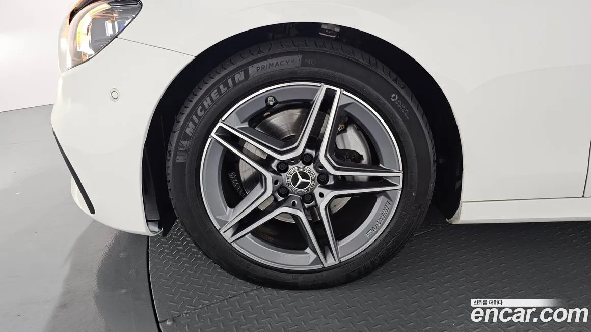 [object Object] E-Class 2023 из KR, фото 5