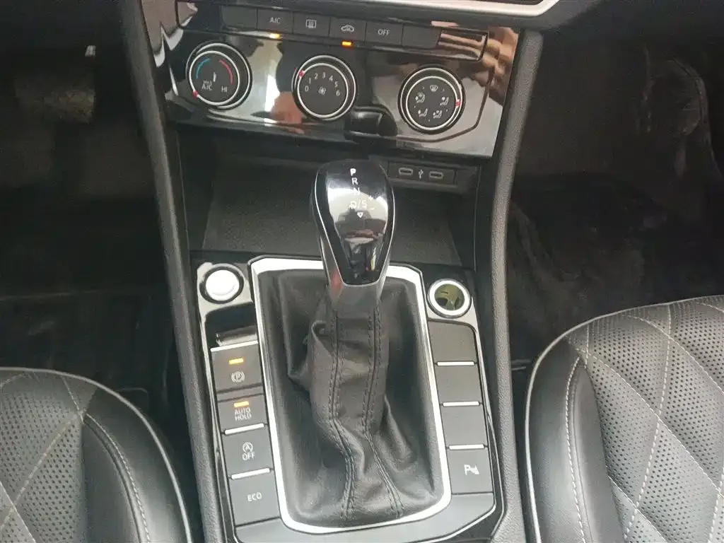 Volkswagen Sagitar 2023 из CN, фото 7