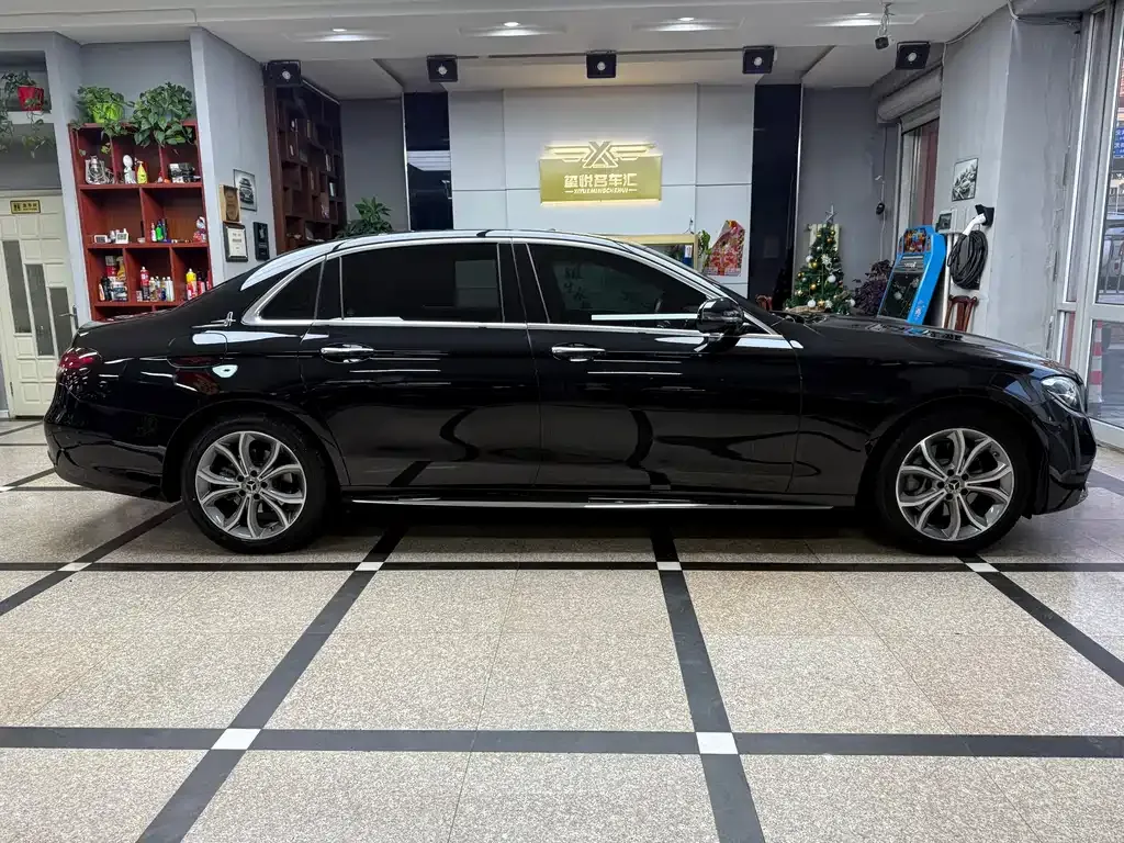 Mercedes-Benz E-Class 2021 из CN, фото 4