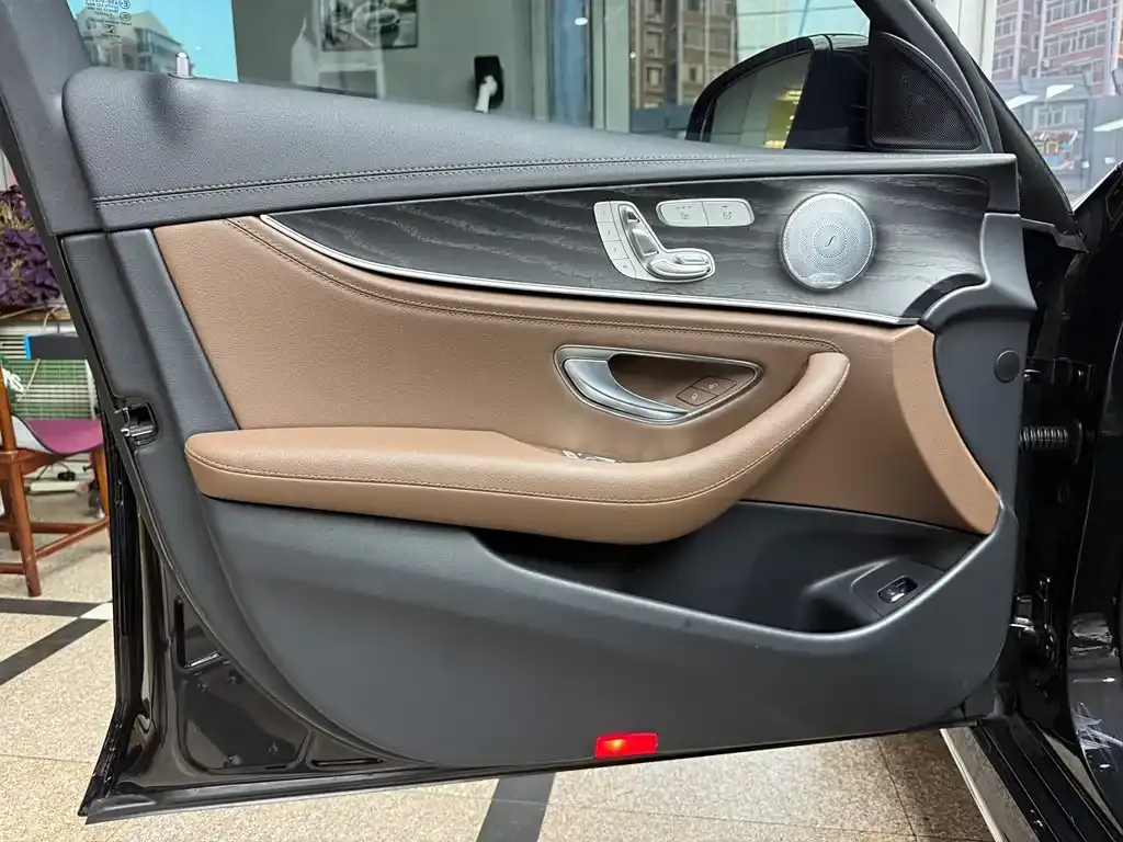 Mercedes-Benz E-Class 2021 из CN, фото 6