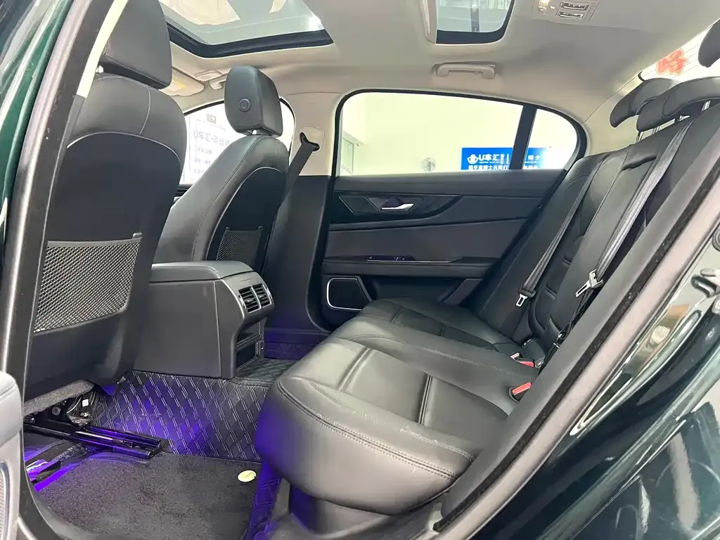 Jaguar XEL 2022 из CN, фото 6