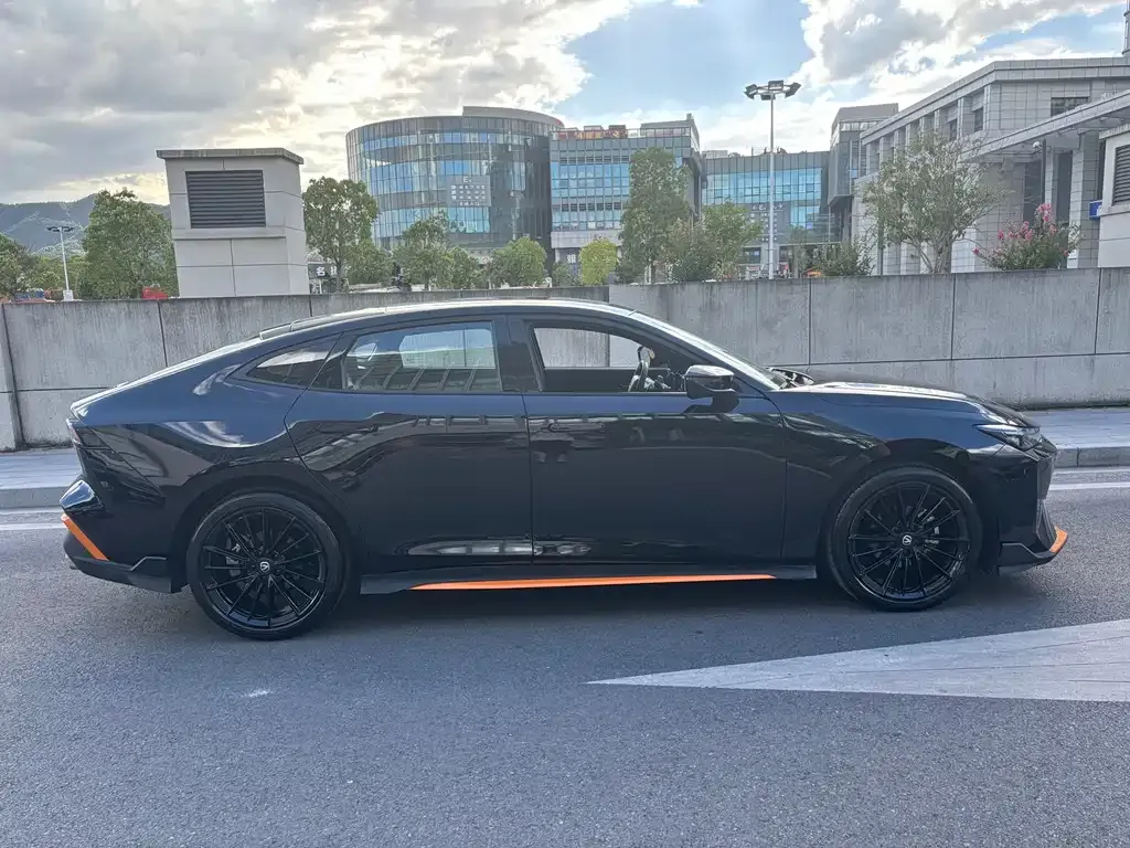 Changan UNI-V 2025 из CN, фото 4