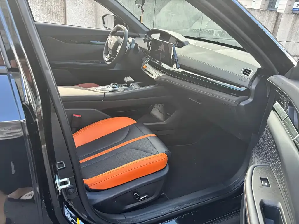 Changan UNI-V 2025 из CN, фото 7