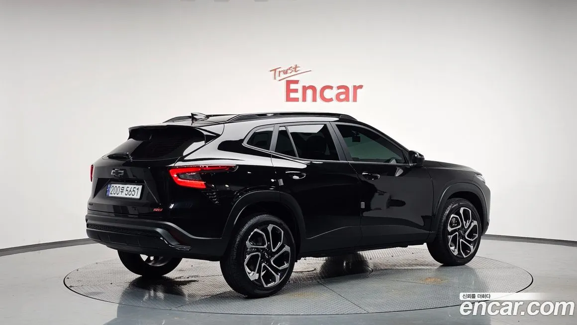 [object Object] Trax 2025 из KR, фото 2