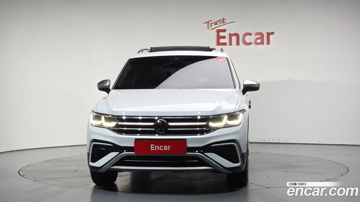 Volkswagen Tiguan — фото 3