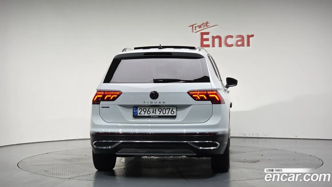 Volkswagen Tiguan — фото 4